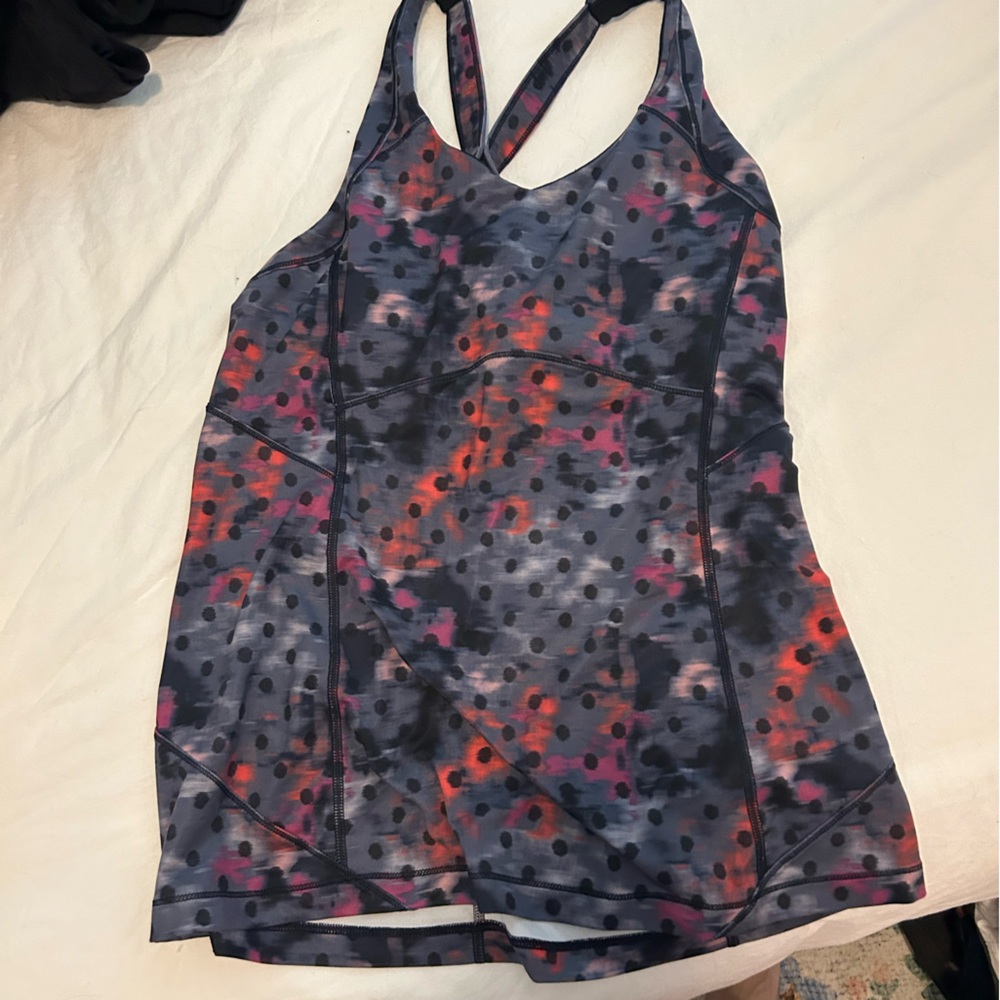 Lululemon workout tank sz 10